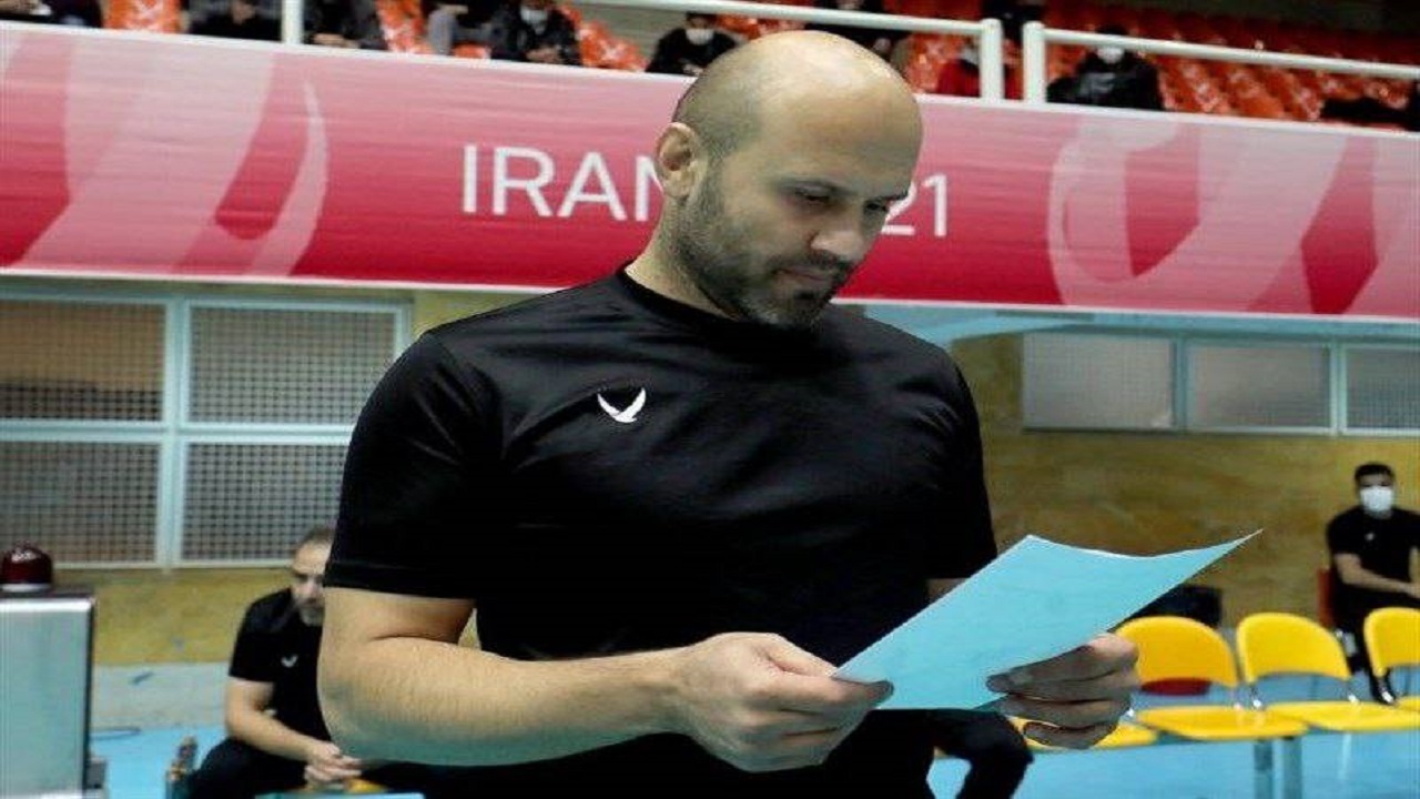 یک گلستانی سرمربی تیم ملی والیبال نیرو‌های مسلح ایران شد